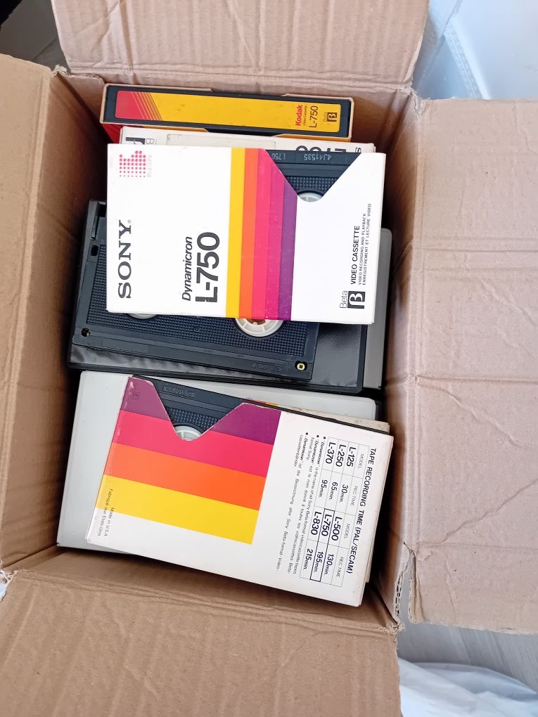 Cassetes VHS e BETA