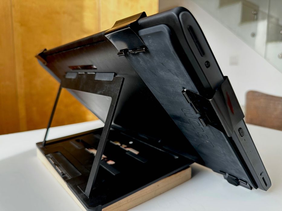 Wacom MobileStudio Pro 16 (4K) i7 | 16GB RAM| Windows – Funcional