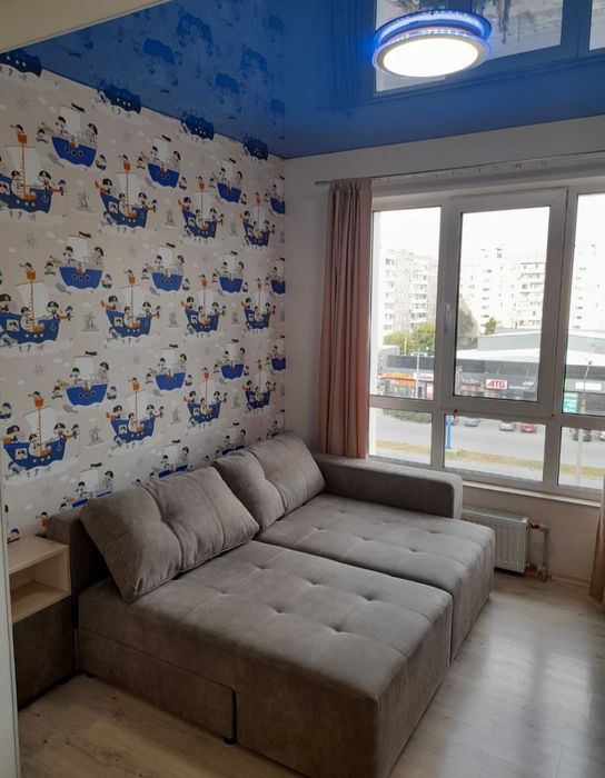 Оренда однокімнатної квартири у Комунарському р-ні (Новокузнецька 57)