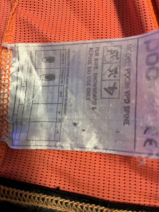 Ochraniacz na plecy firmy POCito, rozmiar L dziecięcy.