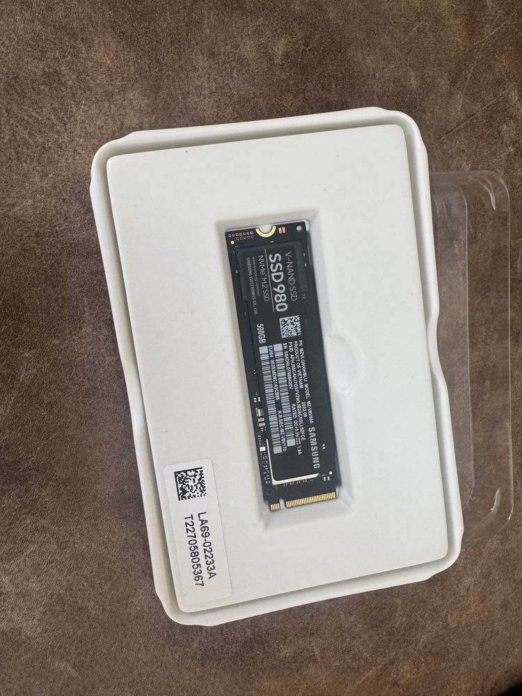 ЗОВСІМ НОВИЙ! ssd диск samsung 980 500gb m.2 ДЕШЕВШЕ НІЖ У МАГАЗИНАХ!!