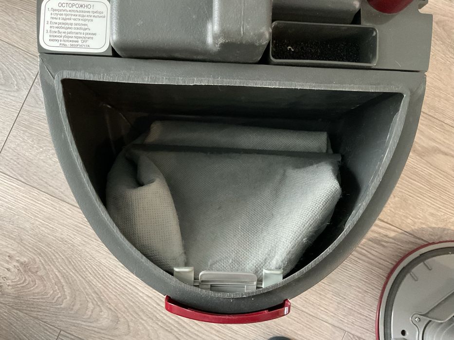 Практично новий потужний 1500W пилосмок LG Hippo