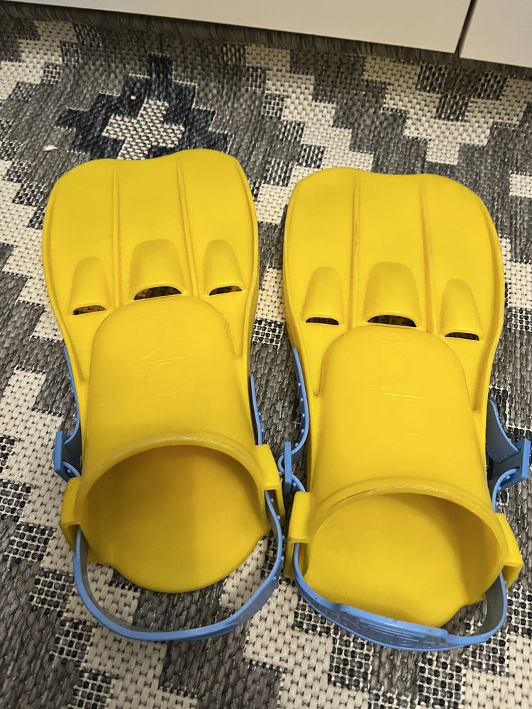 Ласти для плавання жовті Intex Розміром S(35-37), від 6 років