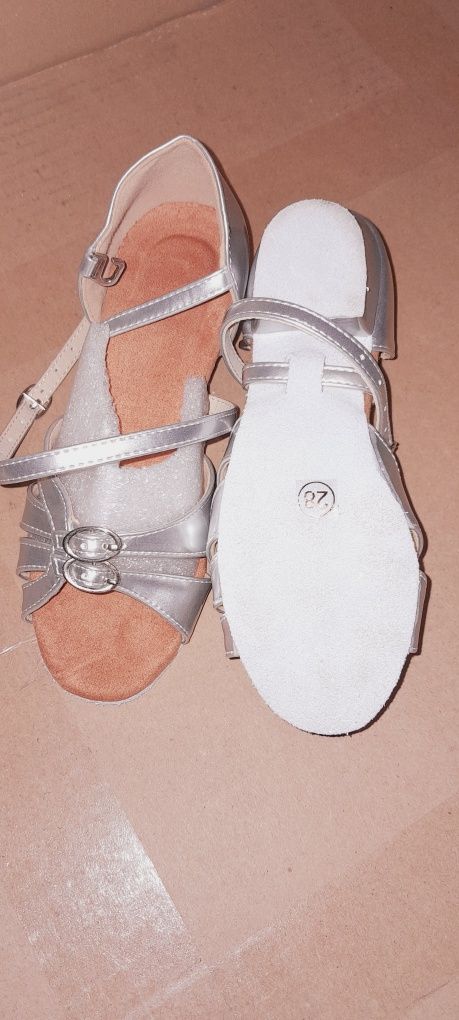 Туфли для бальных танцев,новые