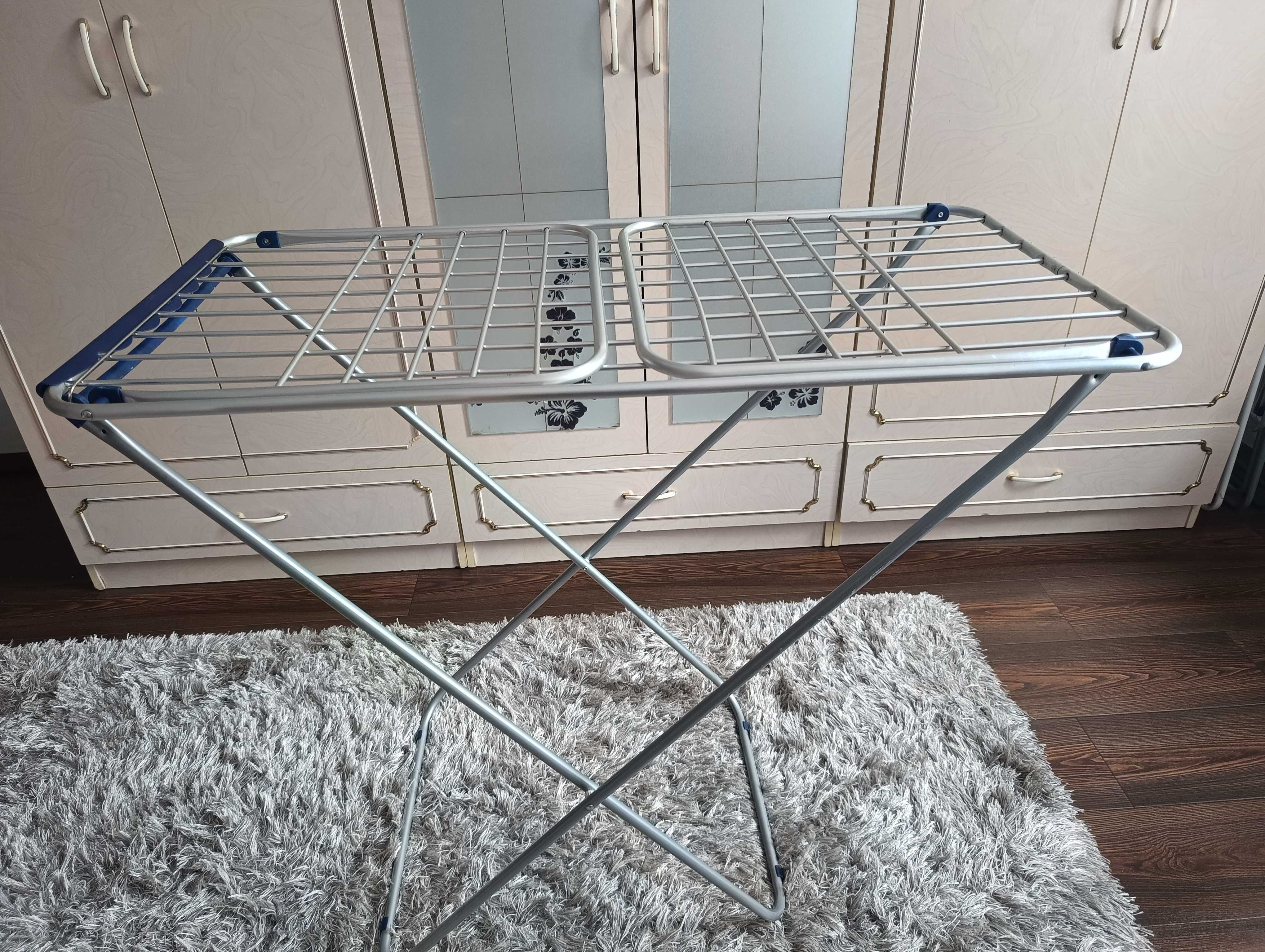 Suszarka na pranie do ubrań stojaca rozkładana