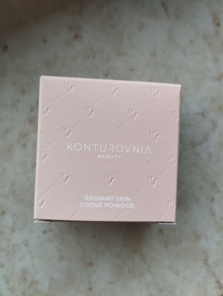 Puder sypki różowy konturovnia beauty