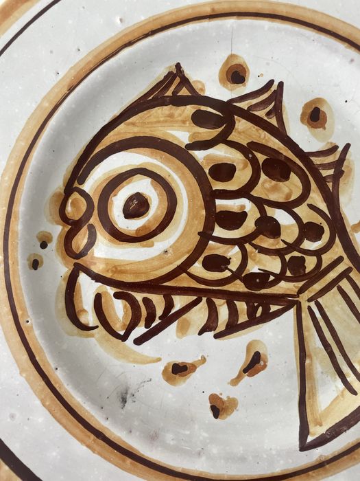 Prato de Porches de 1975, assinado