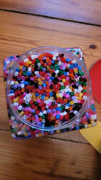 Koraliki do prasowania mega dużo- obrazki na gorąco  IKEA