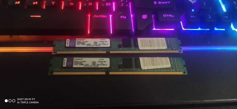 Низько профільна пам'ять 8ГБ 8Gb (4+4)  Kingston 1600 CL11