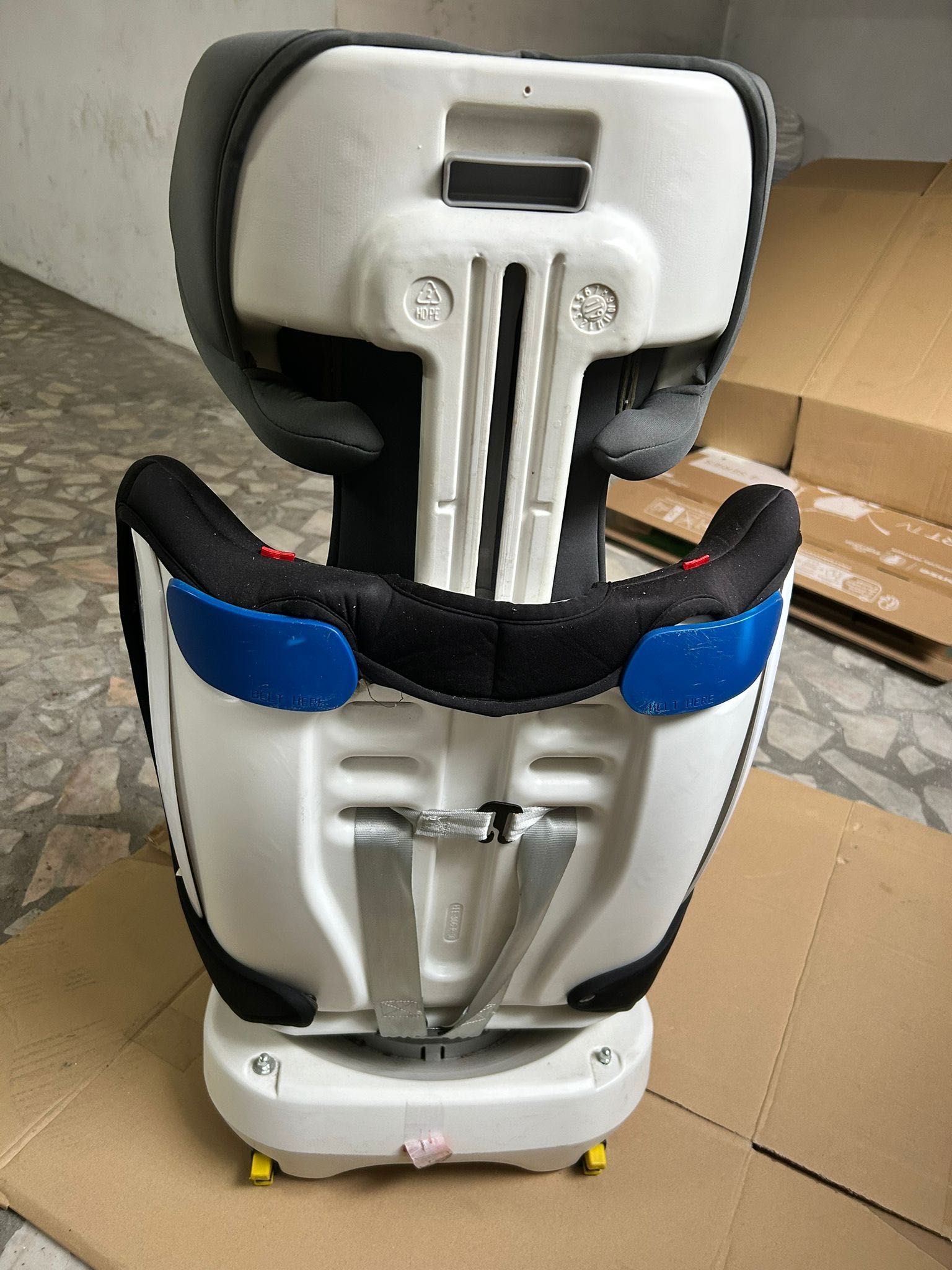 Cadeira de bebé auto