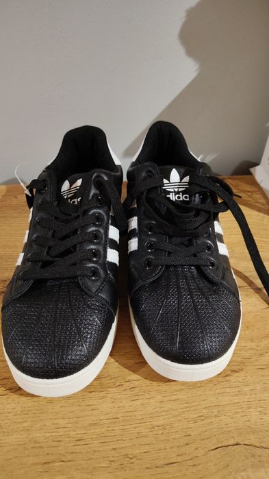 Sneakersy Adidas rozm 39 Nowe