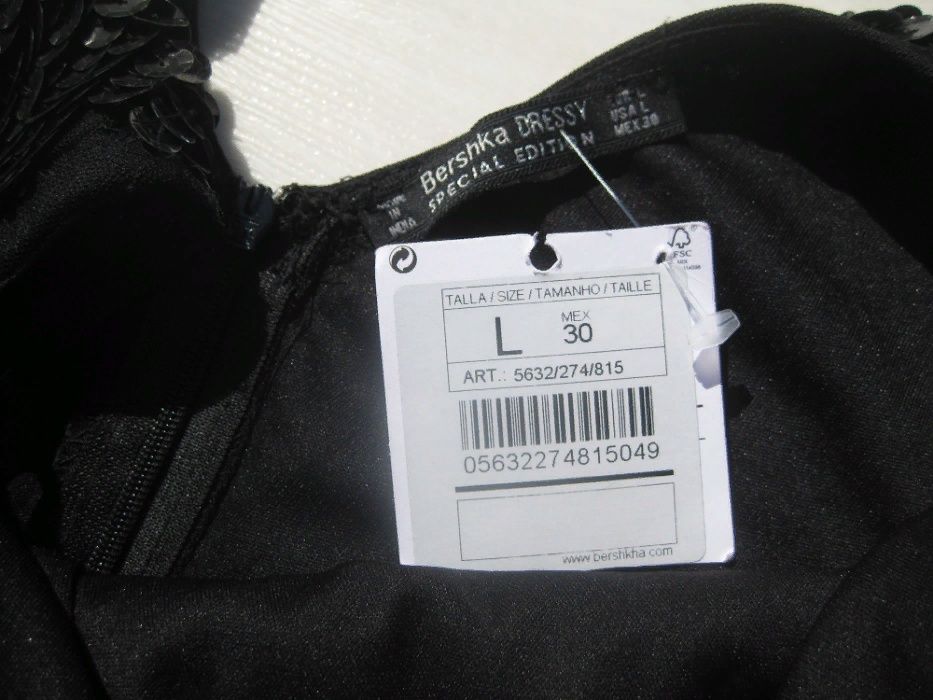 Новое вечернее блестящее платье Bershka чёрное расшитое пайетками L