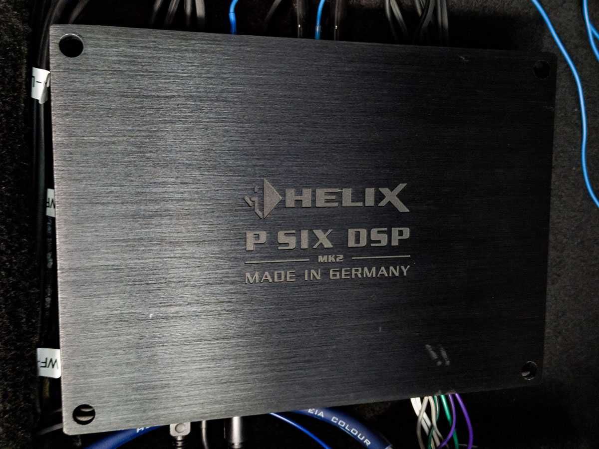 Wzmacniacz z procesorem HELIX P-SIX DSP MK2