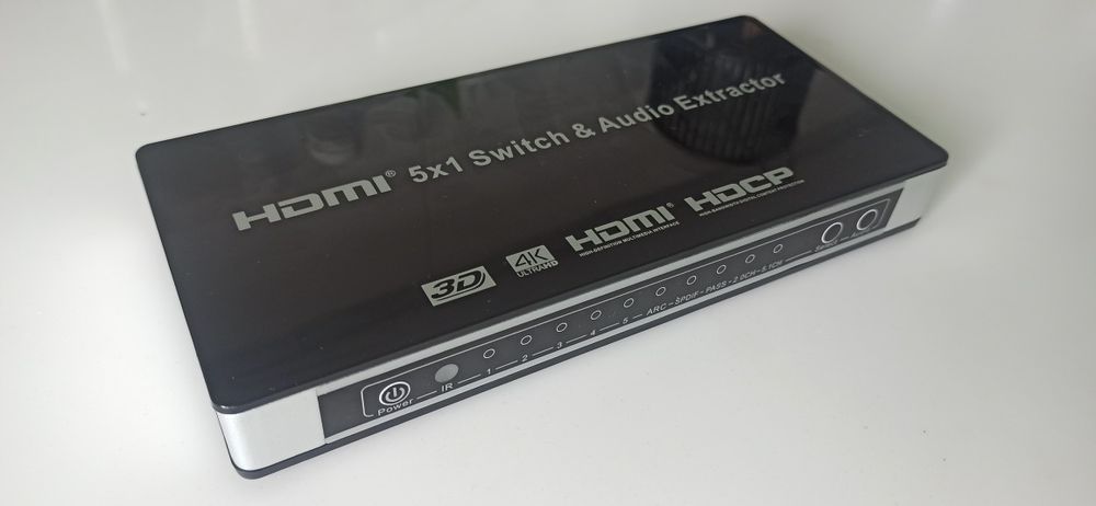HDMI 5x1 Switch & Audio Extractor