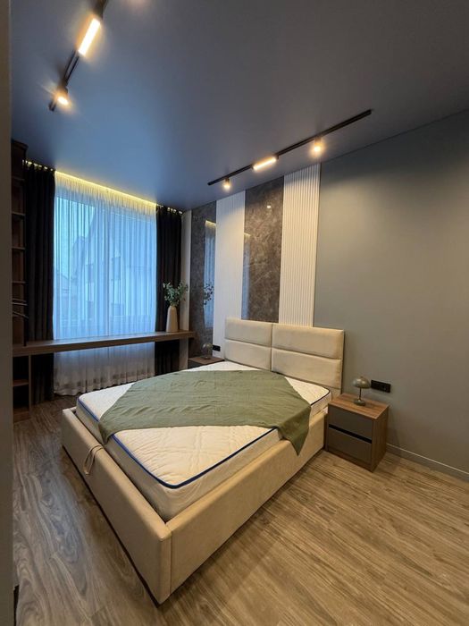 Продається сьильна 1,5 кімнатна квартира. Клубний будинок. Центр