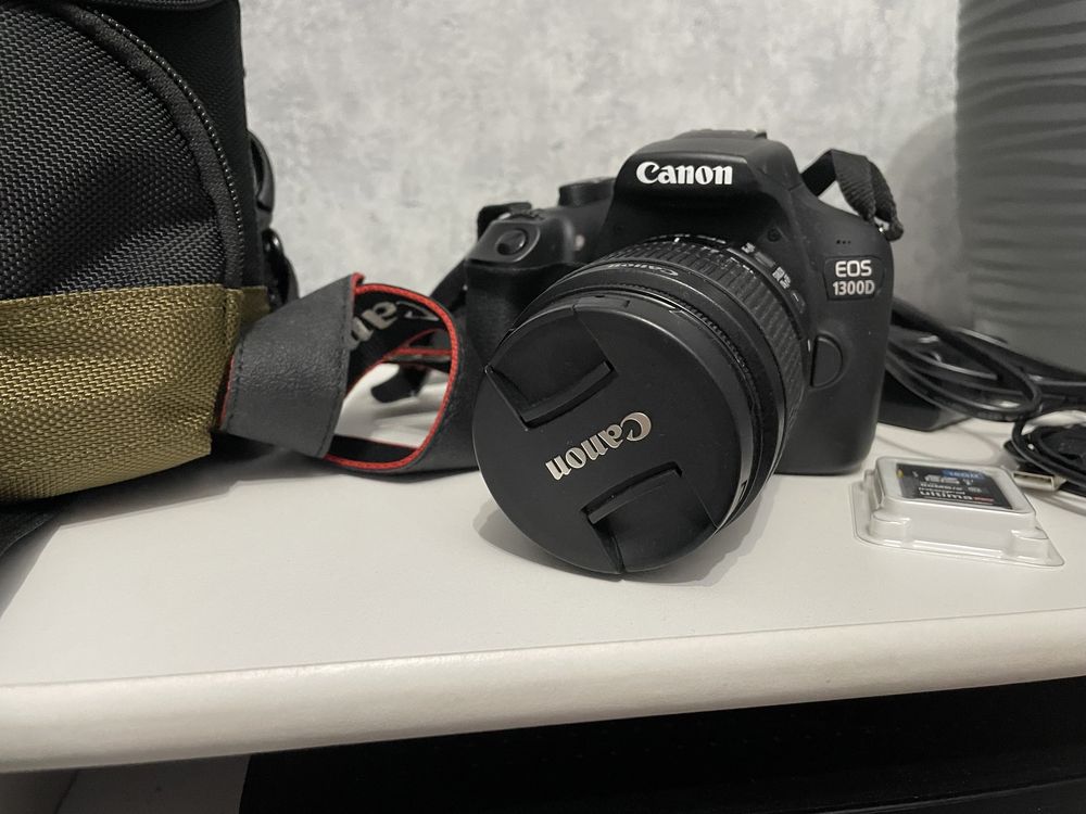 Canon 1300D plus obiektyw 1 8-55mm