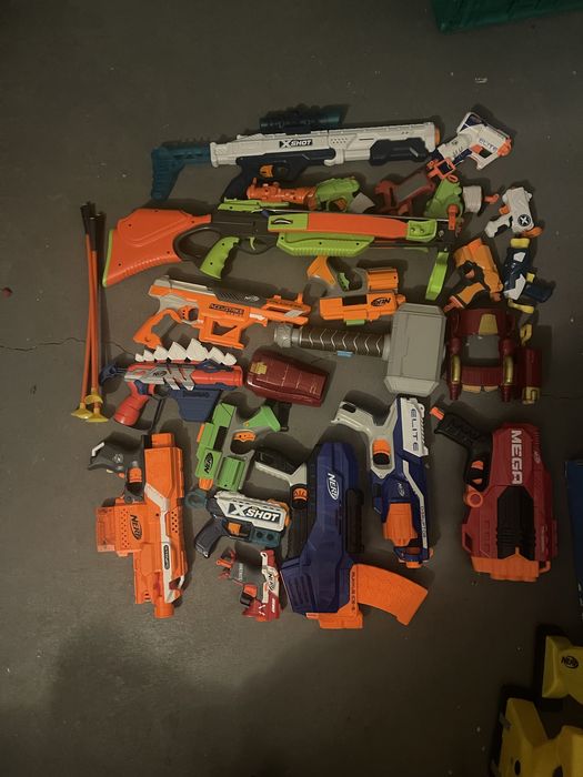 Vendo coleção de nerfs