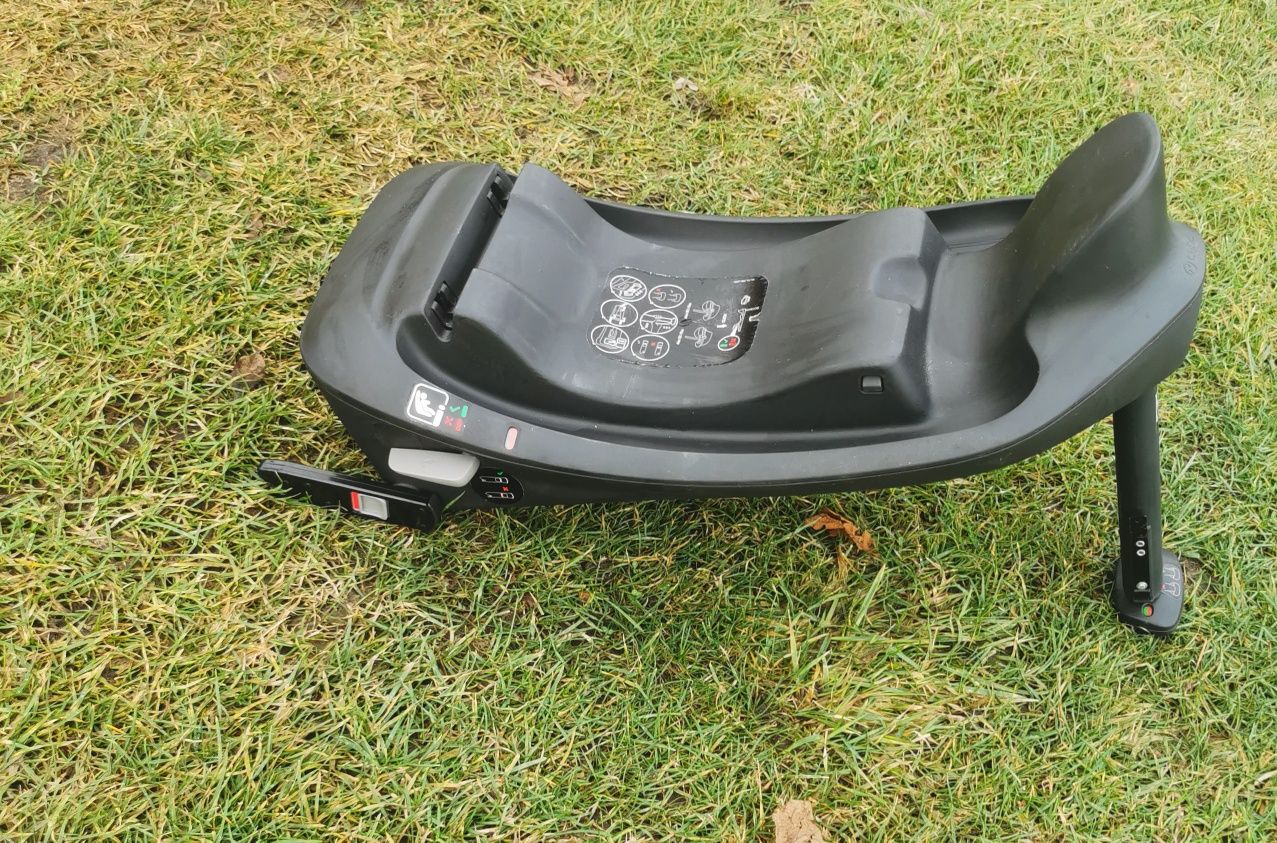 Cybex Aton M + baza+adaptery