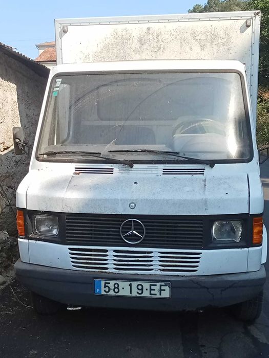 Mercedes-Benz para transporte de animais