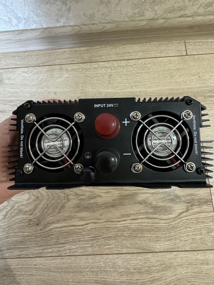 Інвертор IPS3400N
