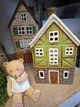 Domek ceramiczny zielony na tealighty