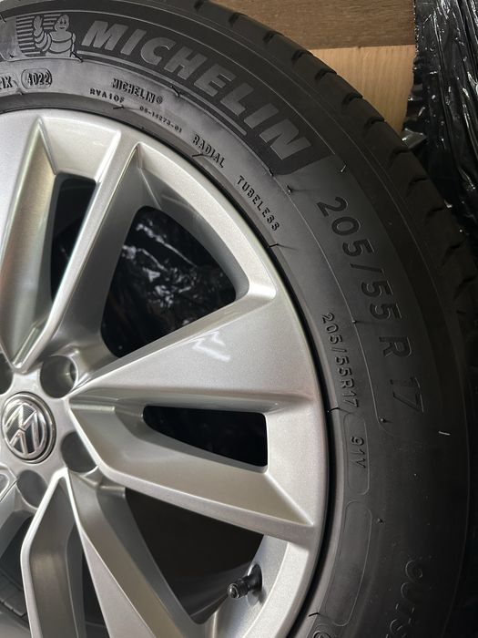 Диски резина колеса шини диски 205/55/17 Volkswagen T-cross