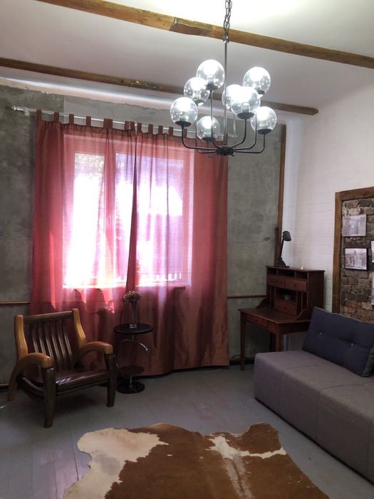 1-кімн., КИЇВСЬКА (місце під авто)