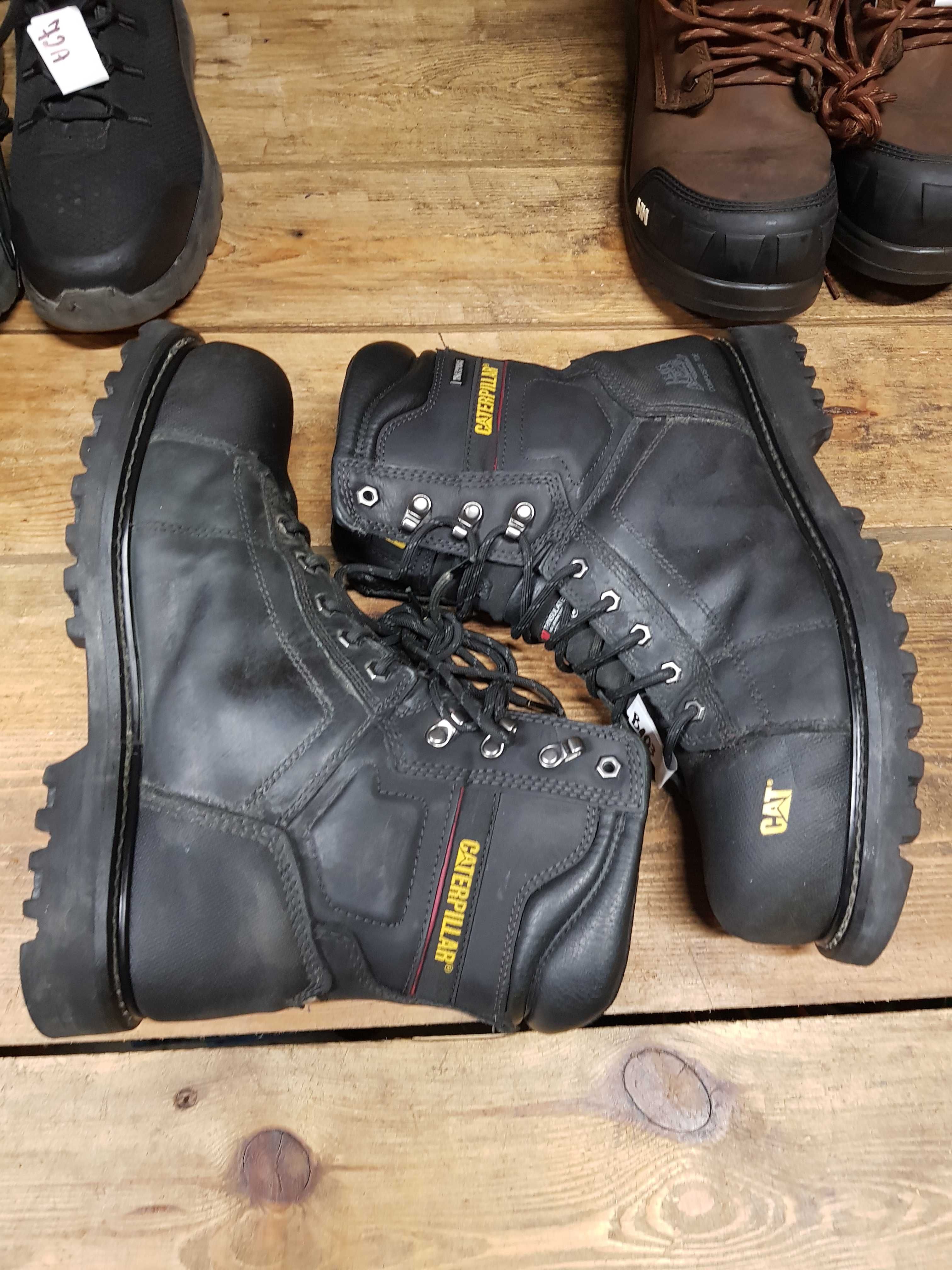 Buty robocze CATERPILLAR rozm 45 wkł 30,5 cm
