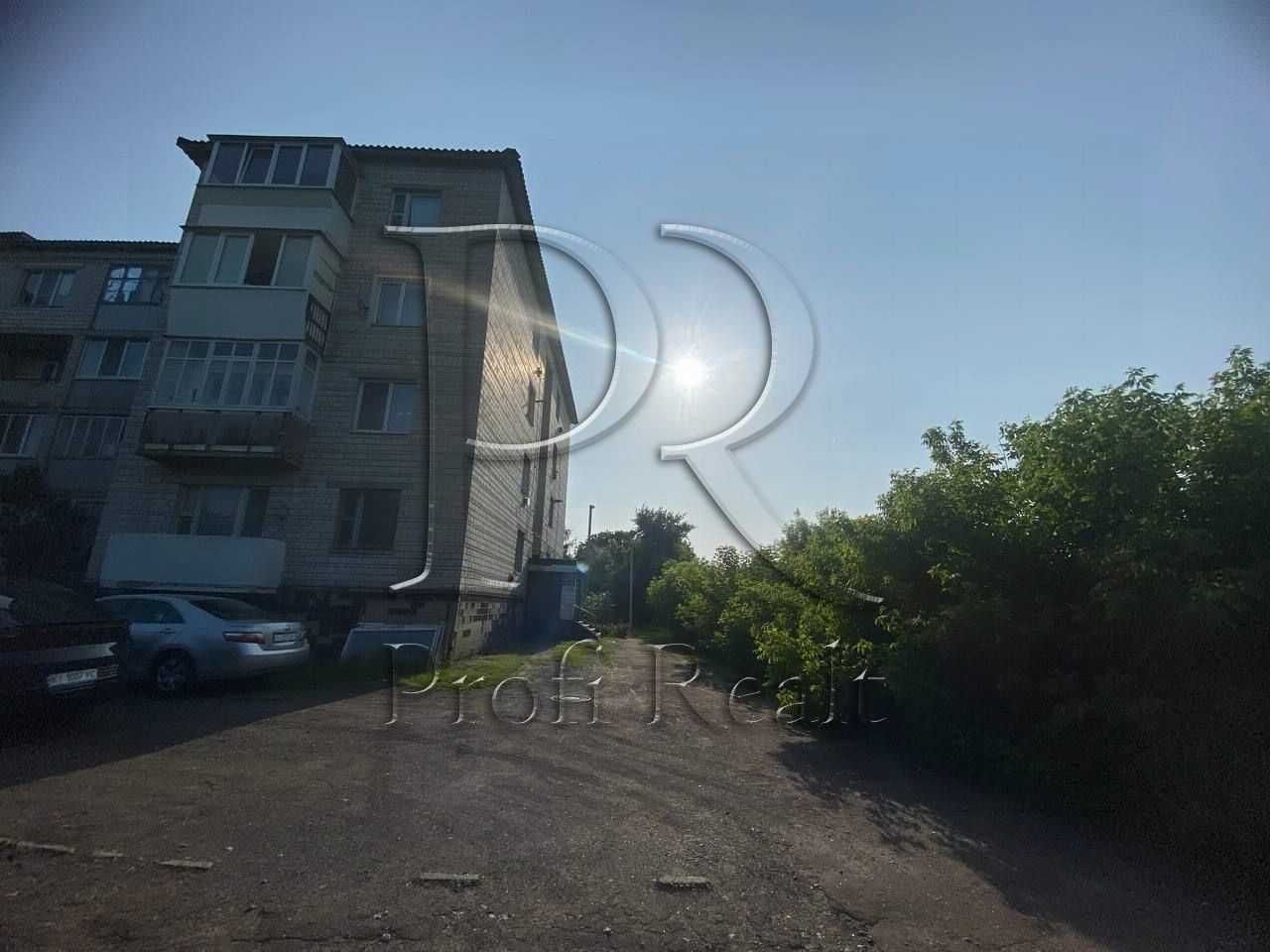 Продаж 3-ної кв-ри вул.Спортивна,4 Макарівст.м.Житомирська