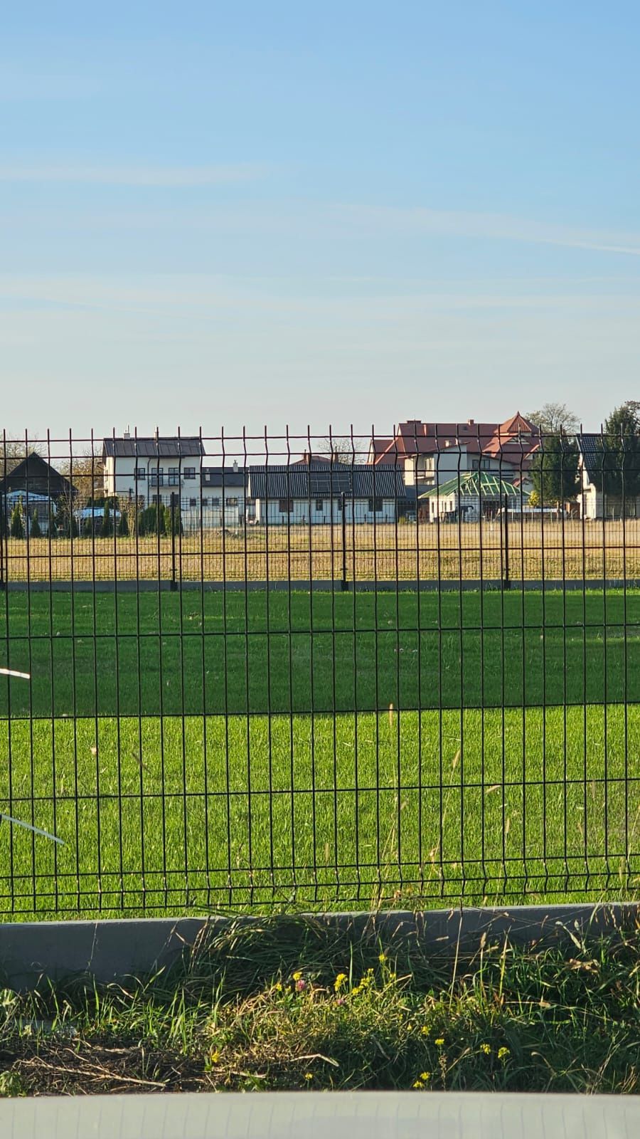 Usługi glebogryzarką separacyjną zakładanie trawników i ogrodów
