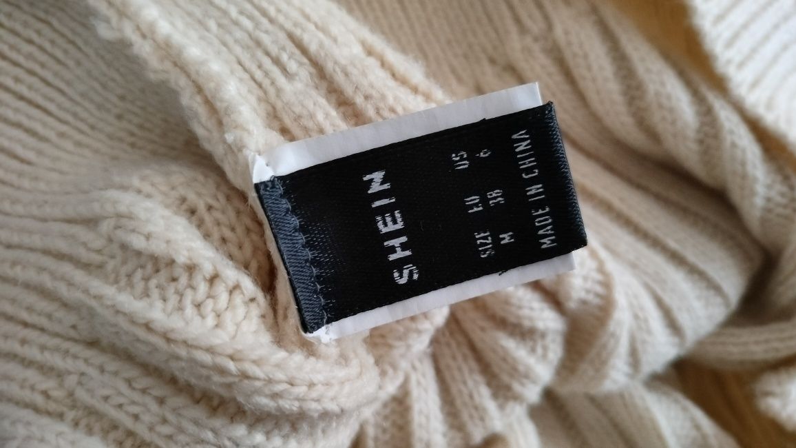 Sweter na jedno ramię