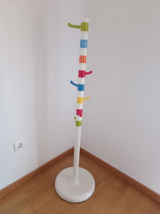 Cabide - Bengaleiro IKEA modelo KROKIG