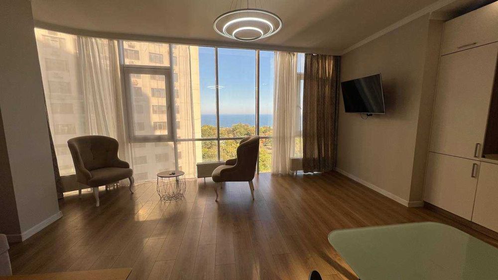 Оренда 2 кім. квартири з прямим видом моря в Аркадії, ЖК Гагарінплаза