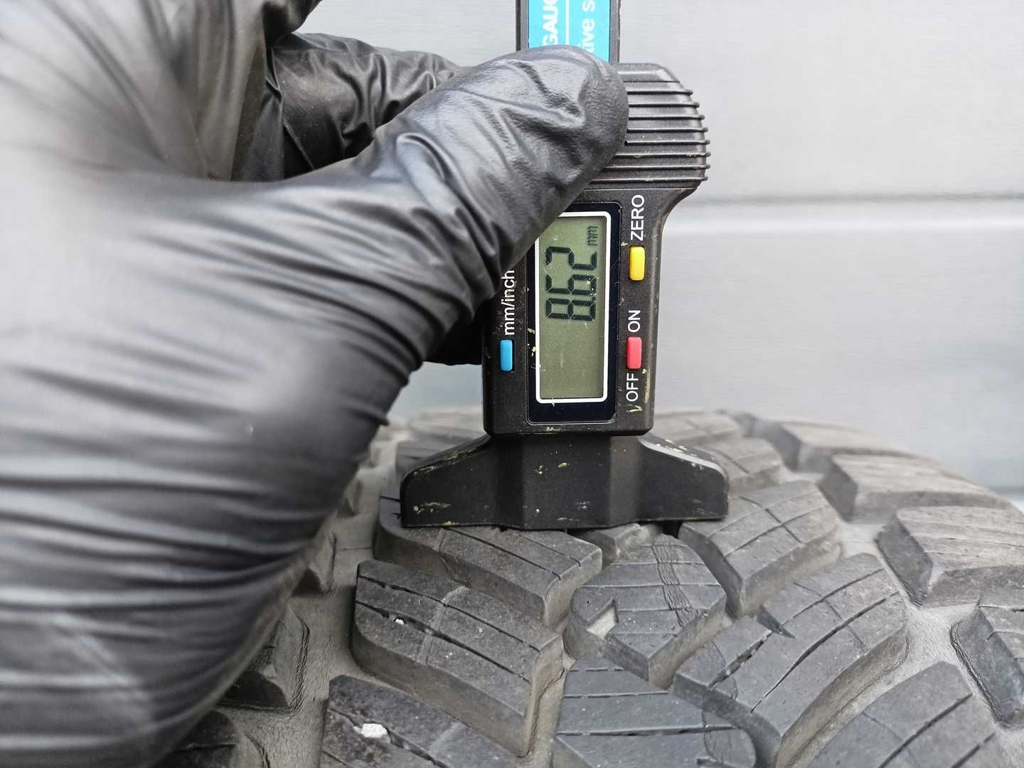 225/50R17 Fulda Kristall Control HP2 opona pojedynka zima 8,6mm P778