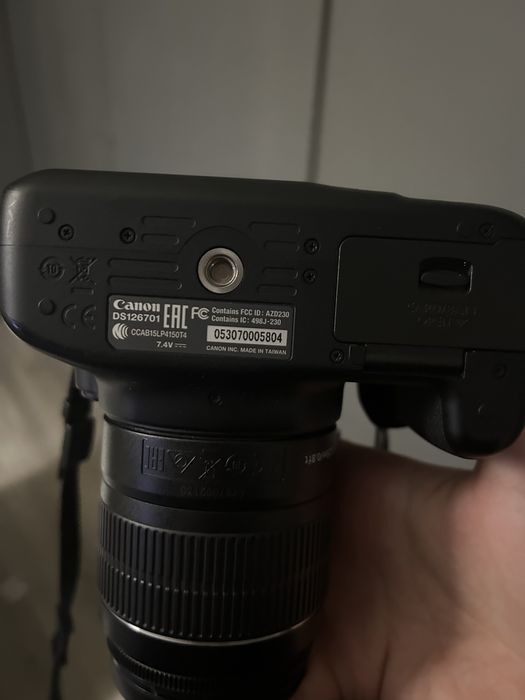 Camera Canon EOS 4000D