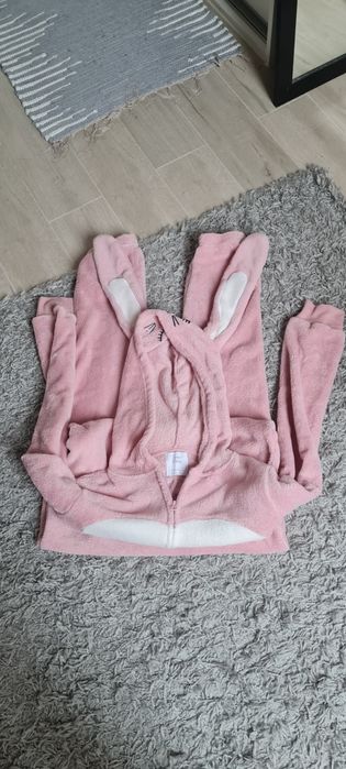 Piżama r. S-M zając