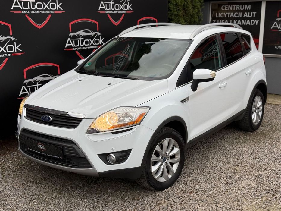 Ford Kuga Bezwypadkowy / Tempomat / Klimatyzacja / hak