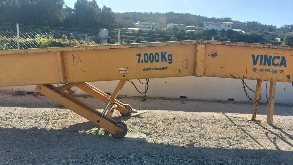Rampa niveladora de carga VINCA 7000kg