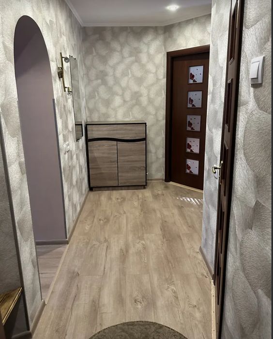 3К, ІНСТИТУТСЬКА, цегляний будинок, ЦІНА ШАРА