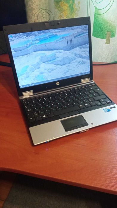 HP Elitebook 2540p в отличнейшем состоянии - топовая комплектация.