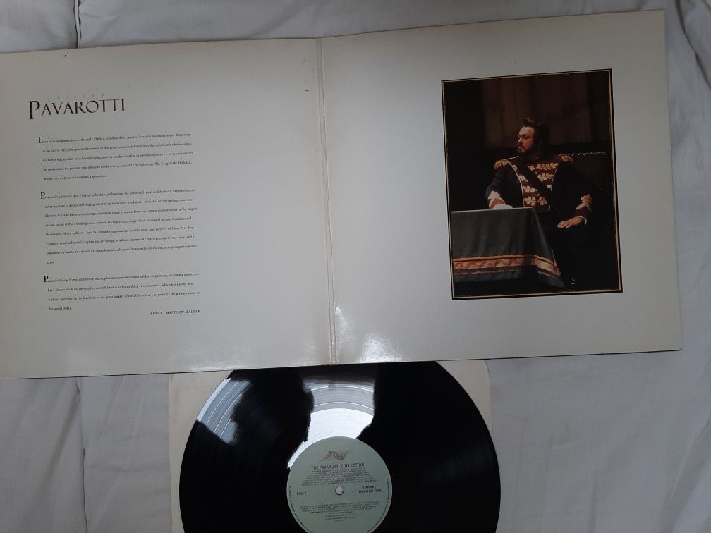 Płyty winylowe Pavarotti 2lp1-press z 1986 w UK. 2lp.ex/ex cena 150 zł