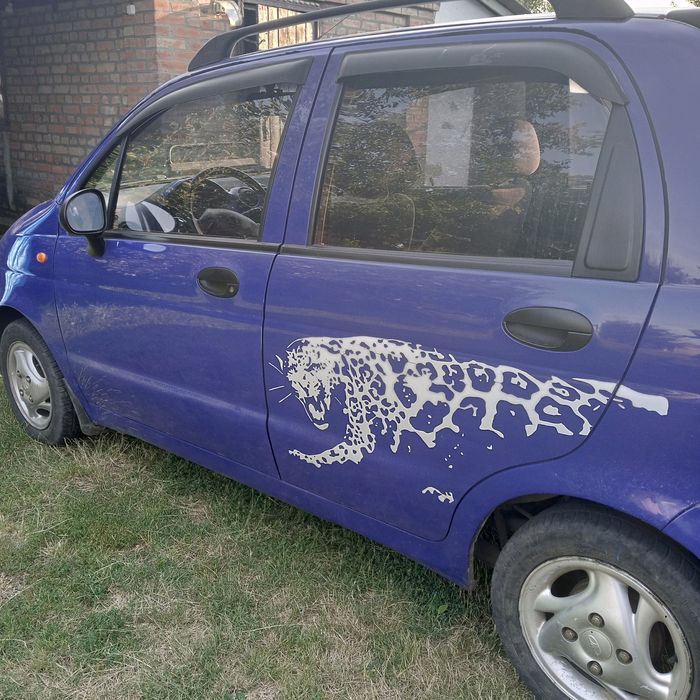 Продам Матіз 0.8 об'єм двигуна на автоматі