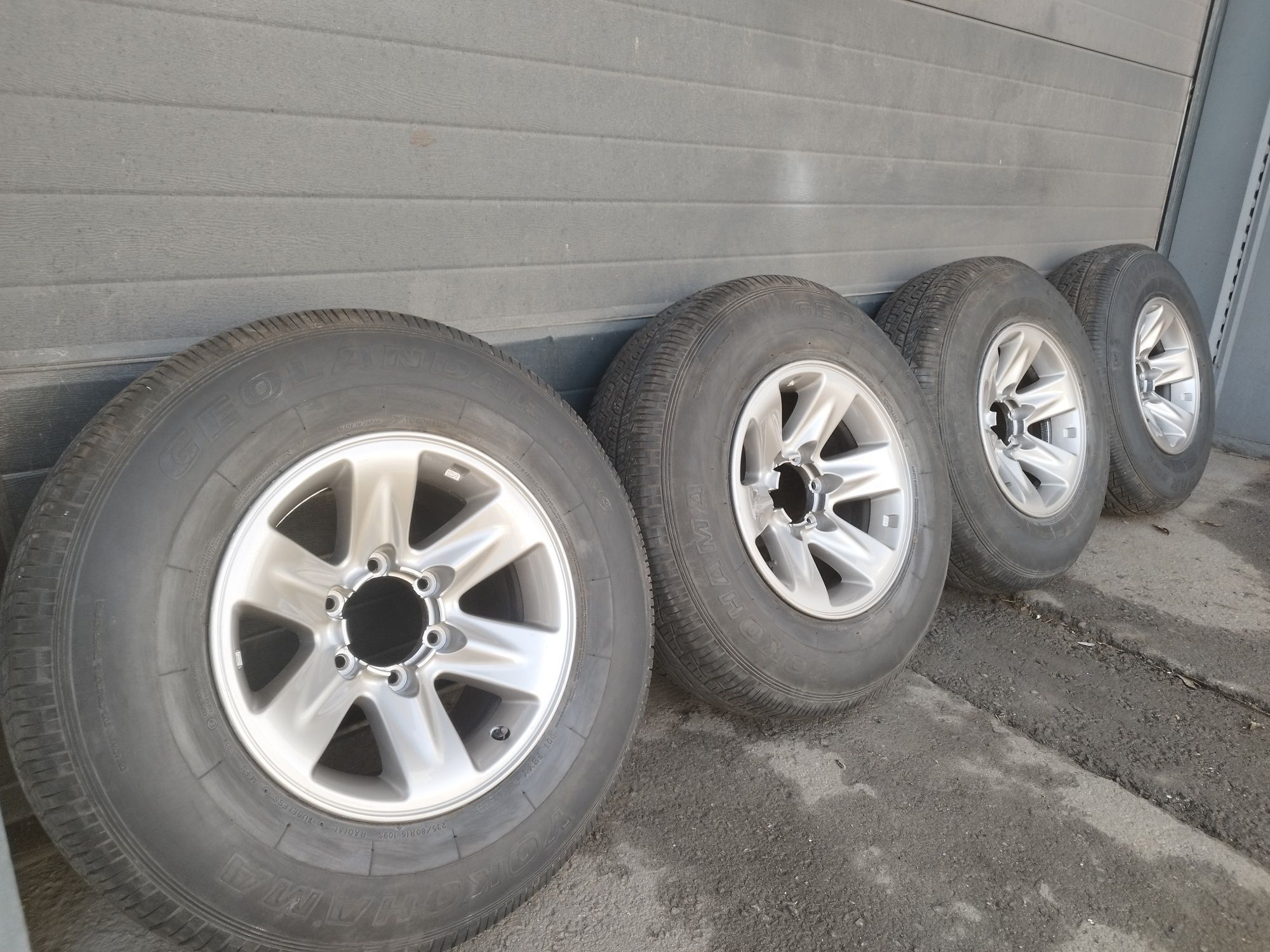 Jantes 16 Japonesa Pneus 235/80/16