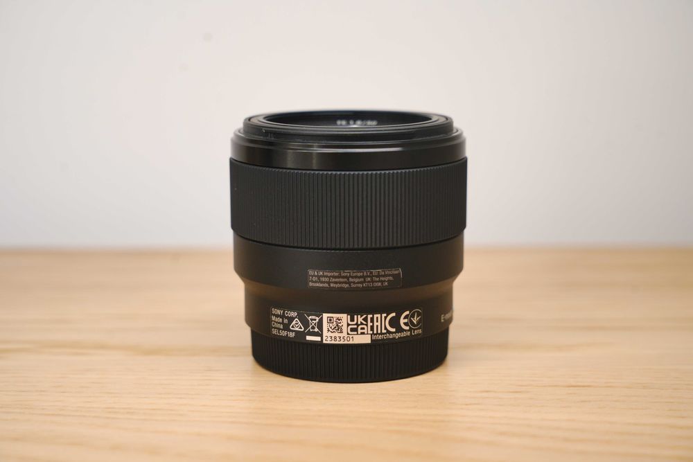 SONY FE 50mm F1.8 - Com Garantia - Como Nova