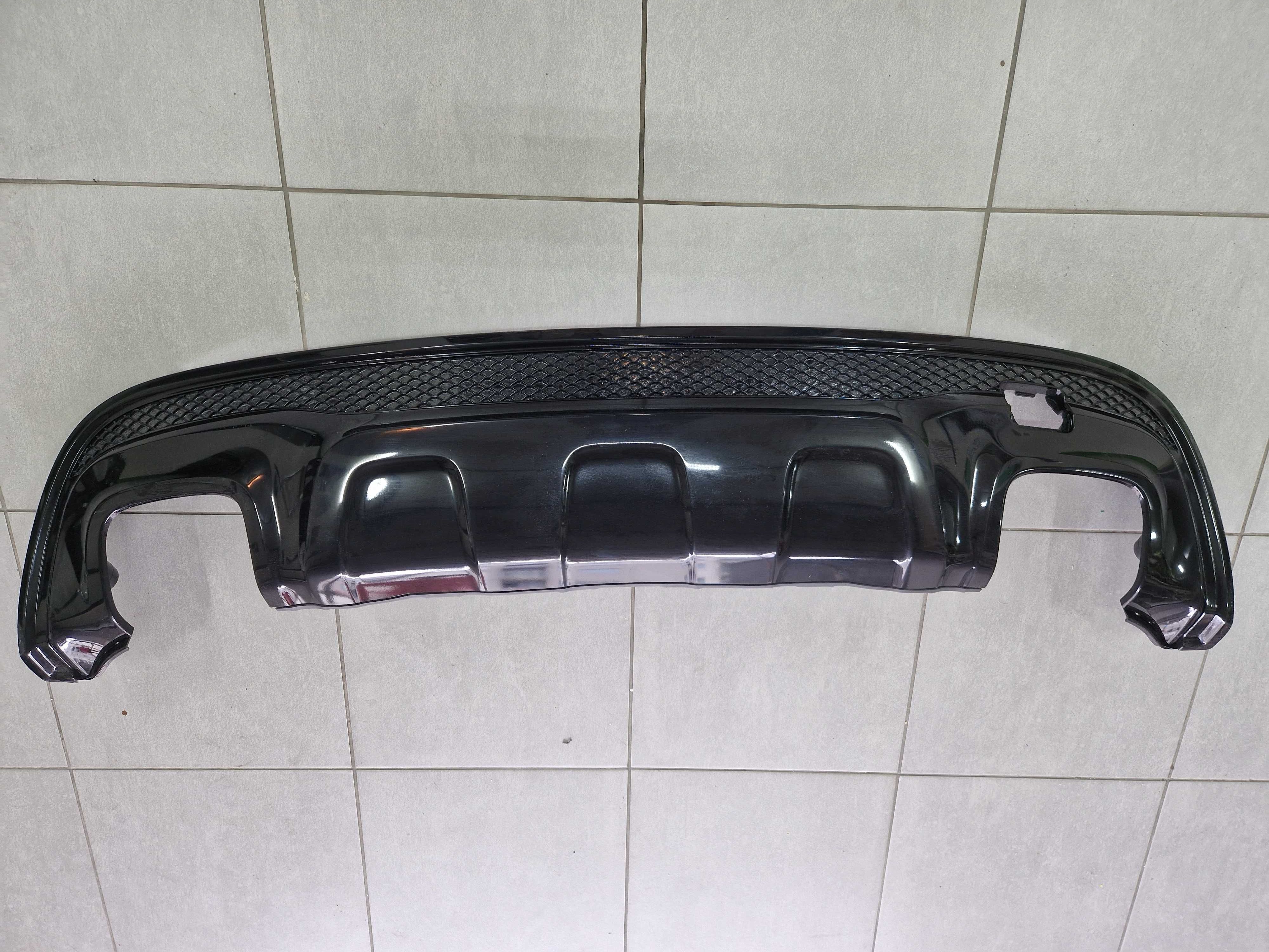 Spoiler tył tylny  AMG mercedes GLA W156