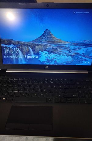 Laptop HP 15-db0024nw Ryzen 5 2500U 8GB 256GB SSD Windows 10