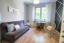 Duży pokój w centrum w mieszkaniu 3 pokojowym