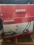 Пилосос без мішка MEDEK