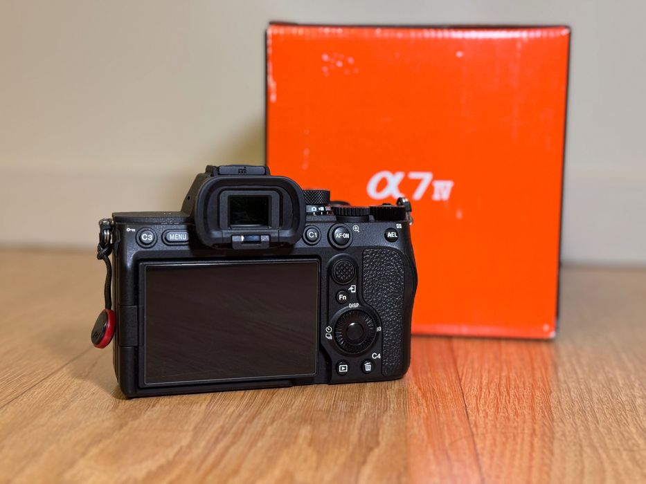 Sony A7 IV (Corpo) - Perfeito Estado - Garantia até 12/2028