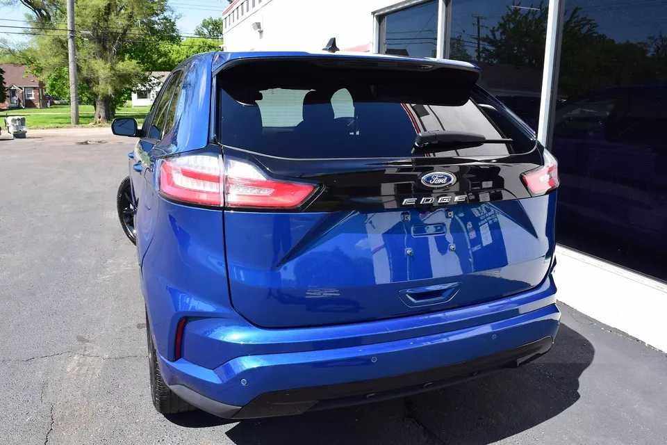 2022 Ford Edge ST-line
